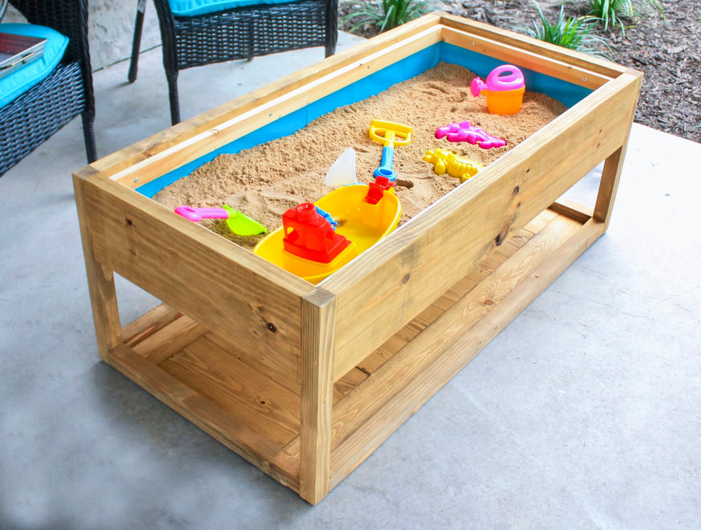 DIY Outdoor Coffee Table with Hidden Sandbox storage
